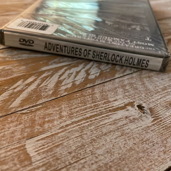 3/$15 u pick dvds📀or 1 for $9
The Adventures of Sherlock Holmes-4 disc set/NWT - Picture 3 of 8